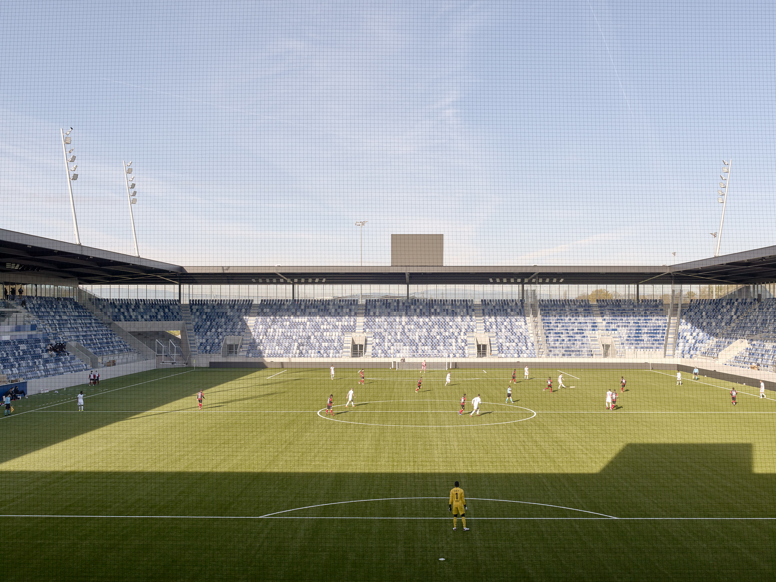 Stade de la Tuilière, Lausanne